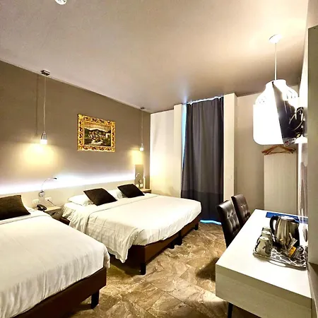 Szálloda Canova 3*