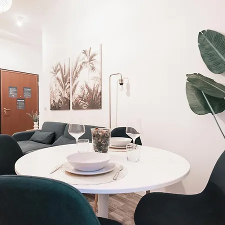 Easylife - - Tunisia 36 - Porta Venezia