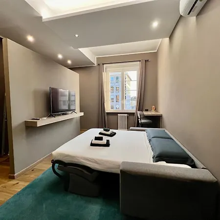 Daire New Wonderful Bilo With Walk-in Closet From Moscova Milano
