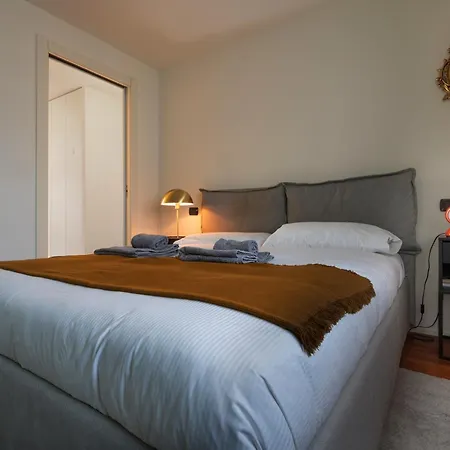 Giresio 41 - Your Penthouse With Rooftop Garden In Navigli - Wifi Appartement