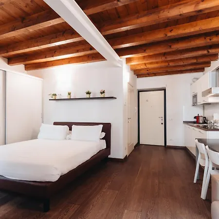 تشارمينغ بريرا - مادونينا