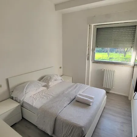Toma Trilocale Moderno Per Max 6 Persone Apartman