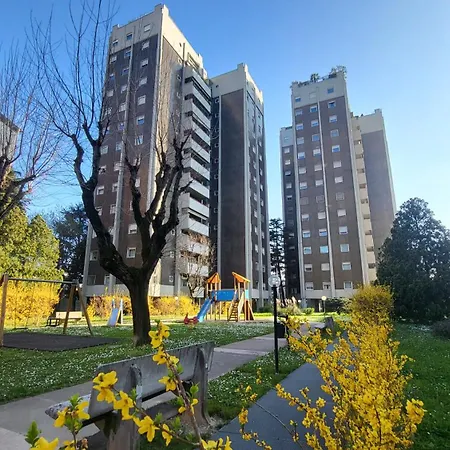 Apartman Toma Trilocale Moderno Per Max 6 Persone Milánó