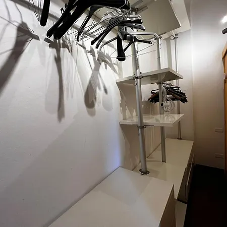 Guzzo B - Elegant Flat With Balcony At Bolivar M4 Metro Lejlighed Milano