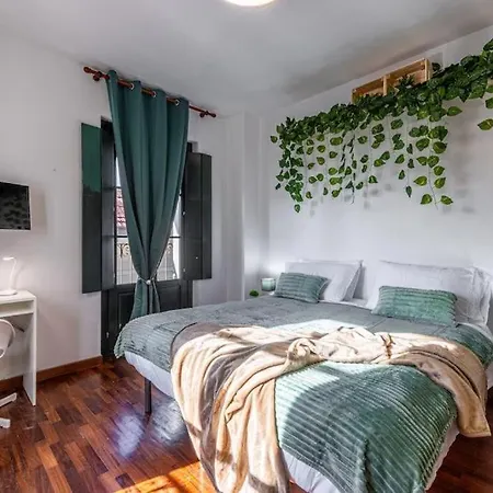 Close To Duomo Lovely City Center Flat * 밀라노