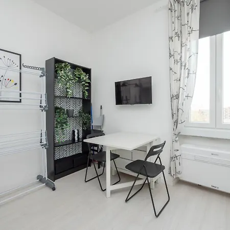 Apartament Ihost - Carcano 19 *