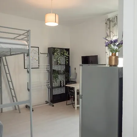 Ihost - Carcano 19 Apartament *