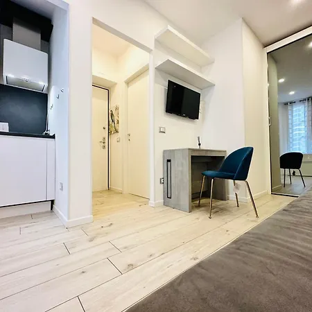 Daire Comecasa Monolocale Vicino Stazione *