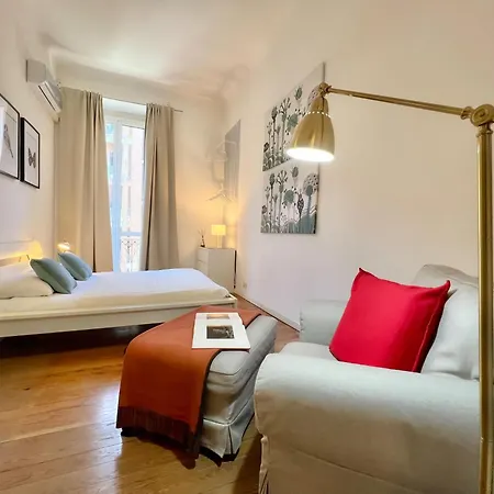 Comecasa 2 Bedrooms In Via Curtatone Mediolan