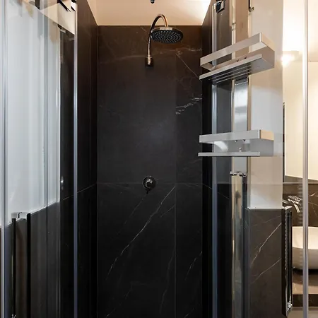 Beplace In Magenta Apartment *