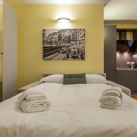 Apartment Xenia - Elegant 10 Min From Linate