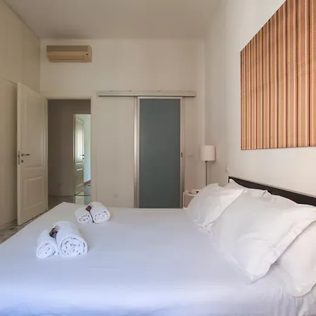 Hacca Collection - 3br Bocconi-navigli * Milánó
