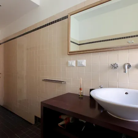 Hacca Collection - 3br Bocconi-navigli * Μιλάνο