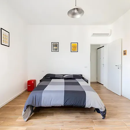 Santa Giulia - 15 Minutes From Centre Appartement