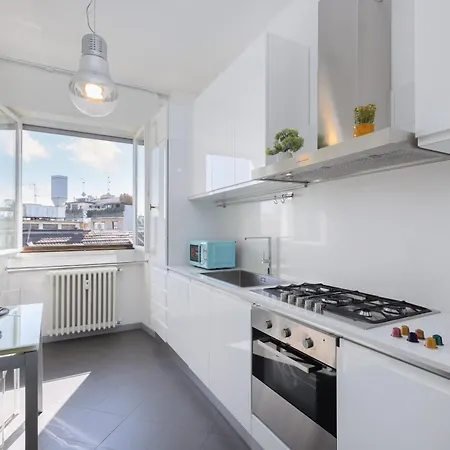 Black & White Vista Duomo 400 Metri Milão