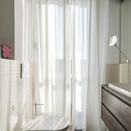 Favoloso Bilocale Con Terrazza Nel Cuore Di Apartment