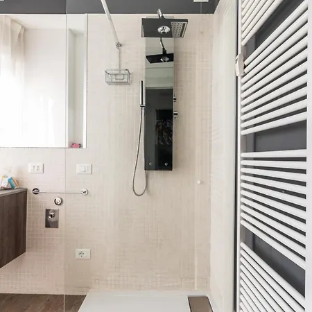 Favoloso Bilocale Con Terrazza Nel Cuore Di Apartment
