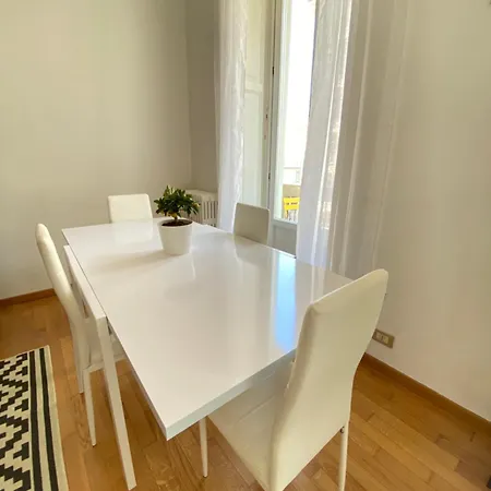 Apartamento C. Buenos Aires - Stazione