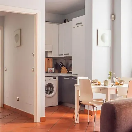 Spazioso Loft Imbonati6 *