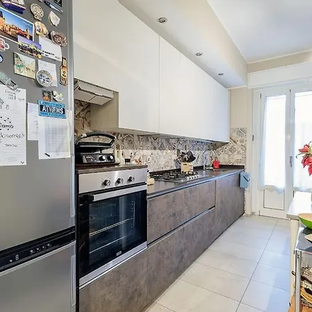 Stylish And Perfect Place For Families And Friends *