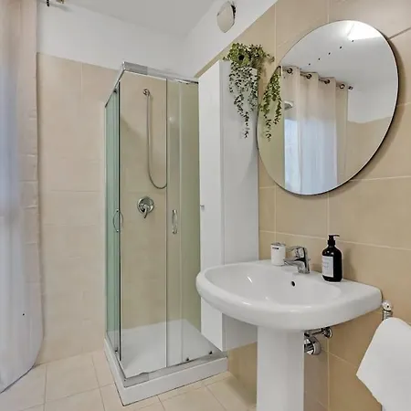 Apartment Private Parking-terrace10 Min To Linate Airport