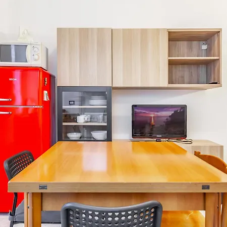 Lomellina Comfy ミラノ