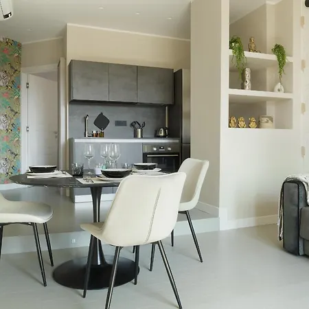 HL Exclusive Apartment - Duomo, Galleria Unione 3