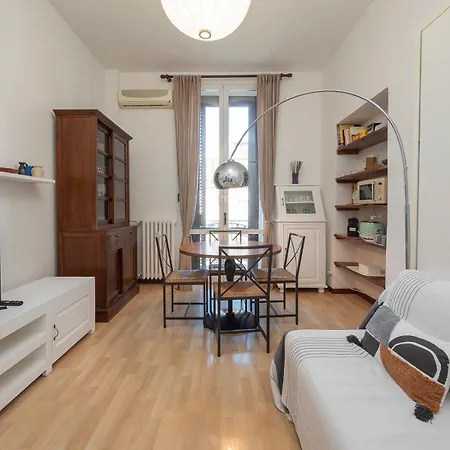 I Host Citta Studi - Ampere Apartment