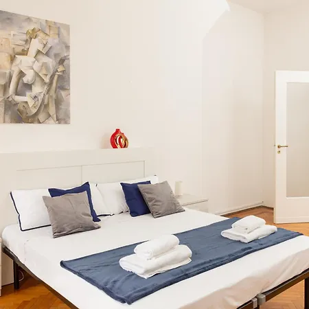 Artstay - Exclusive In Porta Romana, Free Parking * Milano