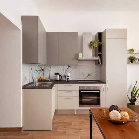 The House Of Dandelions - Duomo In 15min By Metro M3 * Milano