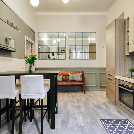 Apartamento Double In Zona Studi *