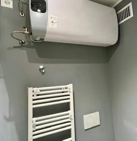 The Small White House In Milano