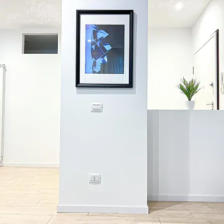 The Boutique - Hebrew Quarter 4*