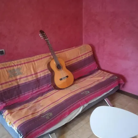 La Casa Di Boh, Vicino Ospedale San Paolo, Iulm, Forum Assago Penzion 3*