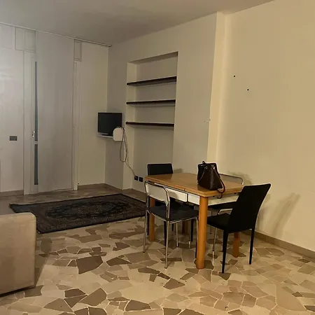 Apartamento Welcomee Vercelli Center Milão