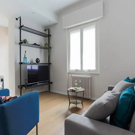 Apartment The Best Rent - One-bedroom In Moscova Mailand