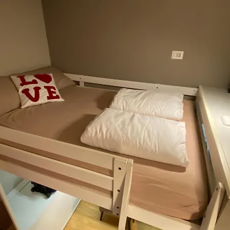 Navigli Lombardini 8 アパート