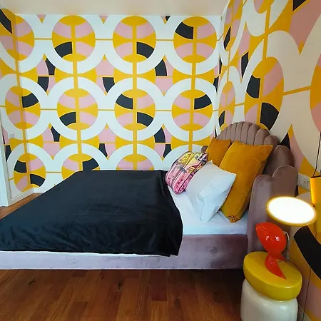 Designed 2 Rooms In Milan Urban Area With Ac, Wifi, Subway And Self Check In *