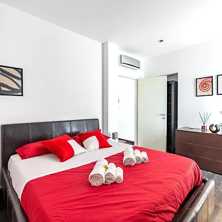 New Mico-fiera Elegante E Accessoriato, Wi-fi E Comfort