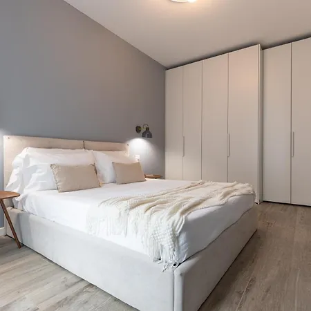 Beplace In Chinatown Apartment