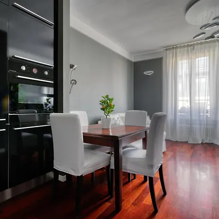 Apartament City Center Cozy Mediolan