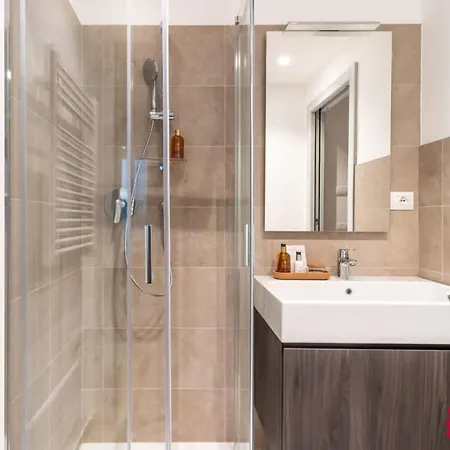 Stilicone 15 - Luxury 3d Apartament *