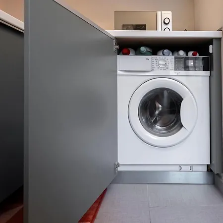 Moderno A 2 Minuti Dalla Metro Apartmán