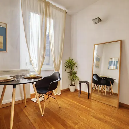 Hostmate - - Corso Xxii Marzo *