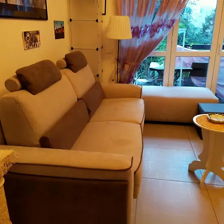 Rum i privatbostad Focolare Domestico *