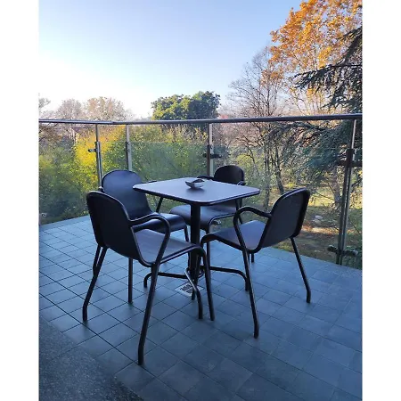Apartman A Casa Di Luca Milánó