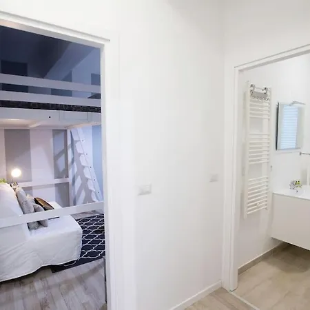 Treviso 6 - Zeus Apartment Milan