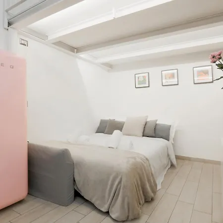 Fashion Loft 8 Min To Duomo דירה מילאנו