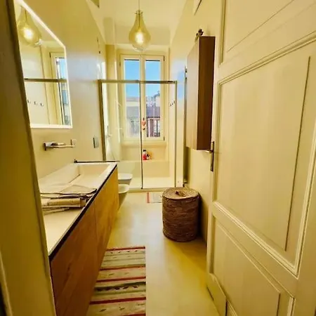 Prestigious Period - Free H24 Garage And Breakfast Апартаменты