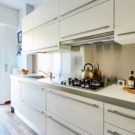 Savona Corner דירה *